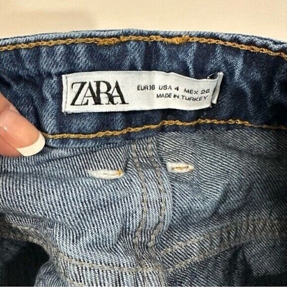 Zara Women’s Blue Straight Leg High Waisted Raw Hem Jeans Size 4 Dark Wash - Picture 10 of 14